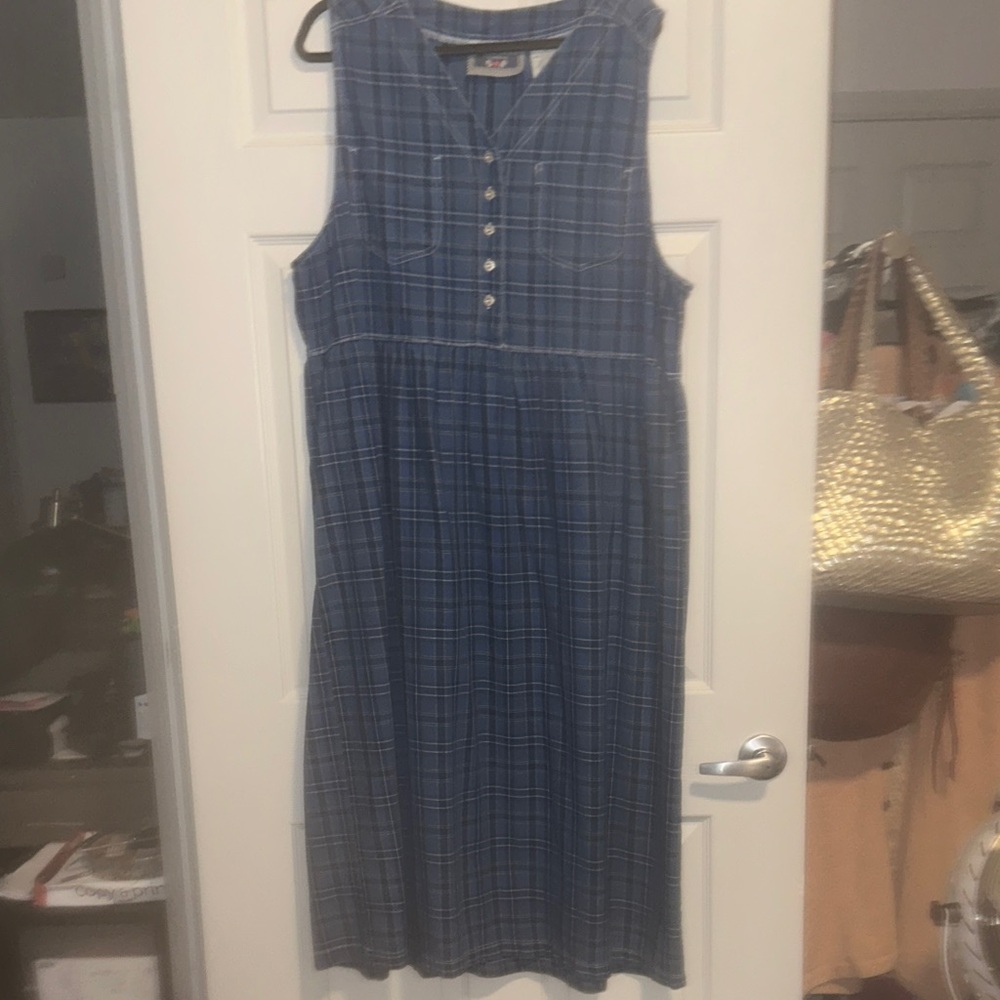 Elegant Blue Plaid Midi Dress - Picture 6 of 8